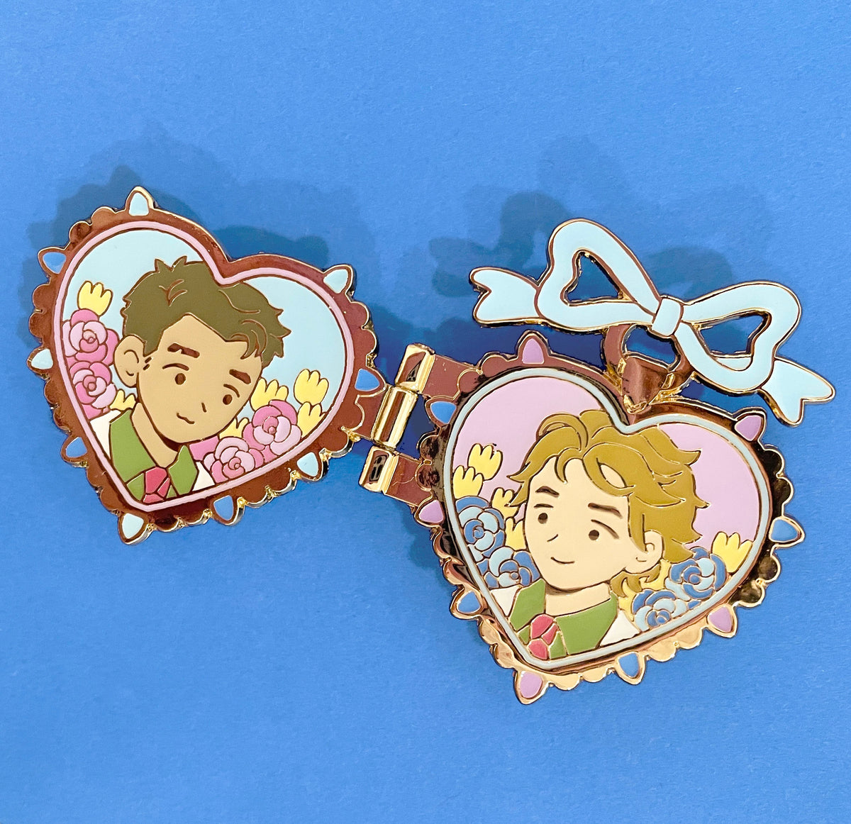 Arcane Jayvik Locket Pin
